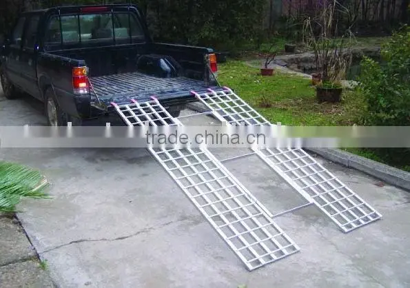 tri-fold aluminum ramp for ATV