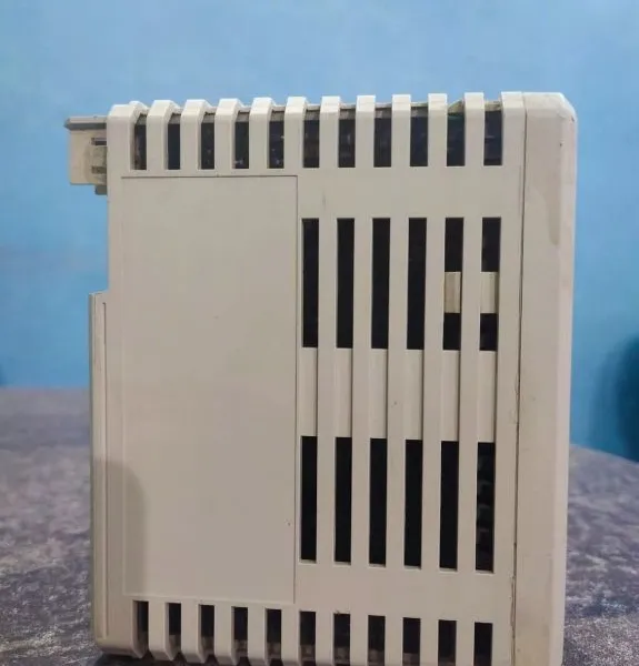 ABB DO810 3BSE008510R1 Digital Output 24V 16 ch photo-3