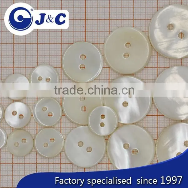Flat 2 Holes White Color Trocas Shell Button photo-4