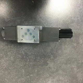 Rexroth R900579943 4WRSE10V50-3X/G24K0/A1V Compact structure, excellent anti-pollution performance