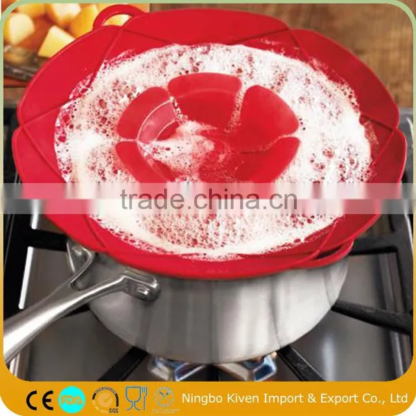 Silicone Spill Stop Lid photo-2