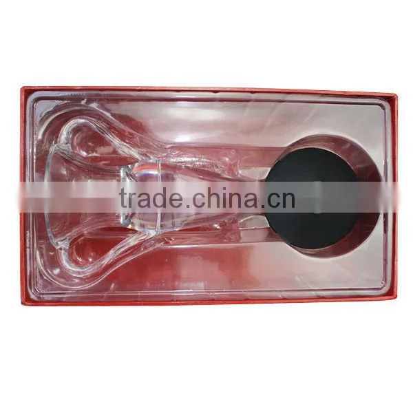Red Box Design Beauty Wine Decanter photo-2