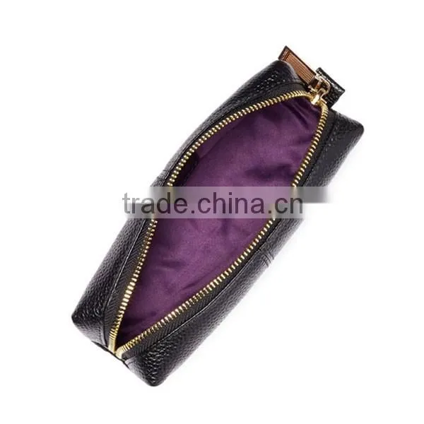 Top Grain Ladies Cow Pebble Leather Waterproof Travel Leather Toiletry Bag photo-2