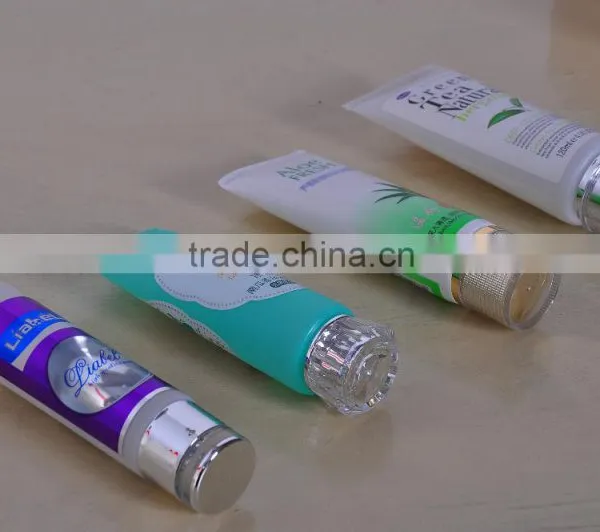 Environment Friendly Cosmetic Package With Horn Cap photo-2