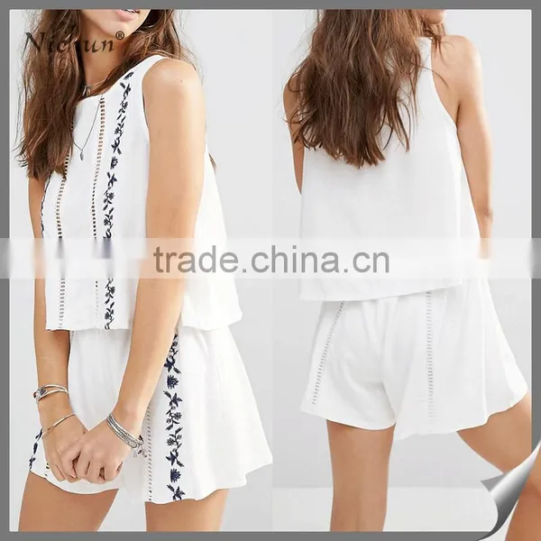 Popular Hot Sale High Quality Sleeveless Embroidered Women Suit