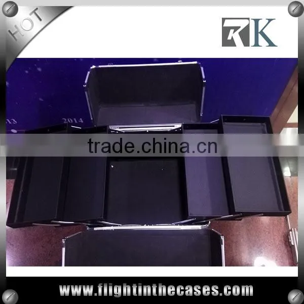 Aluminum Makeup Case photo-3