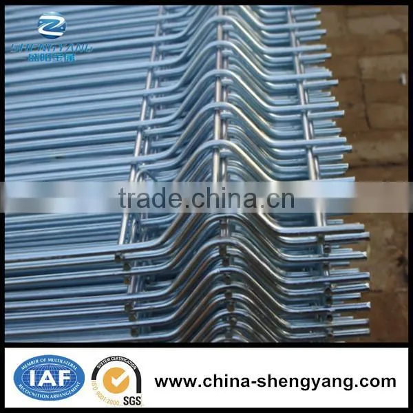 Galvanized Welded Wire Mesh for Wire Fence Panel photo-3