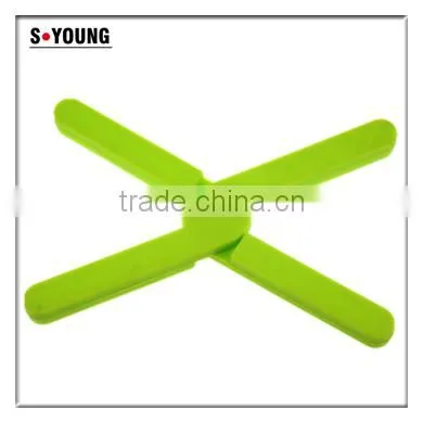 16063 Foldable Non-Stick Heat Resistant Silicone Mat , Silicone Baking Holder photo-2