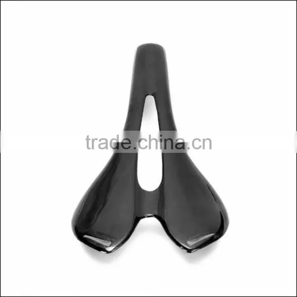 2016 High Quality 3k UD Full Carbon Fiber T700C Bicycle Saddle for Sale photo-5