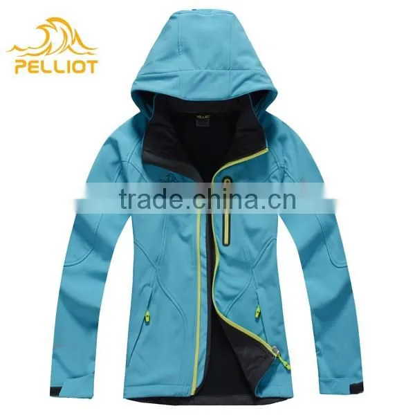Hoodies Casual Waterproof Breathable Outdoor Women Softshell Jacket photo-3