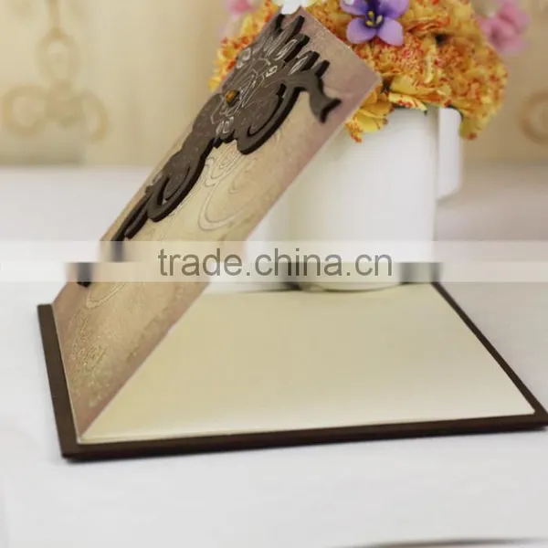Fashionable Handmade Luxury Wooden Padded Wedding Invitation Cards photo-5