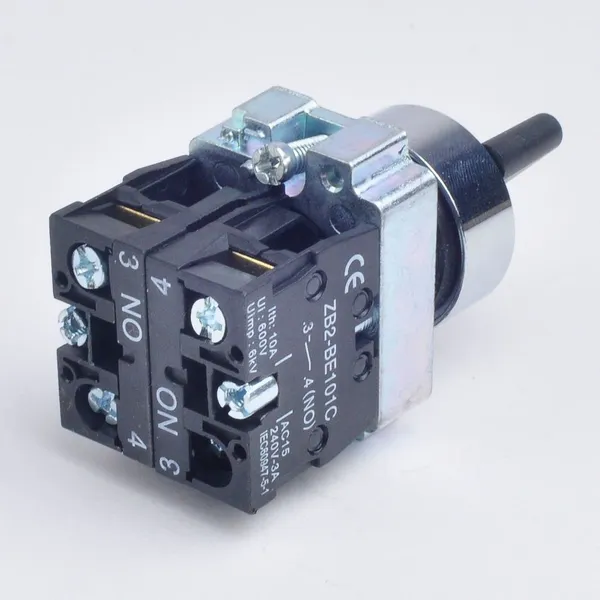 Self Locking Selector Knob Switch With IP65 Protection and 50,000 Cycle Life photo-5