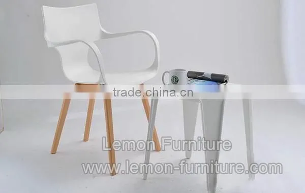 Top Level OEM Crystal Glass Tea Table