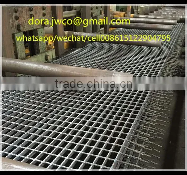 UAE Hot Sale Hot Dip Galvanized 32*5 Serrated Steel Bar Grating From Direct Factory Hebei Jiuwang photo-3