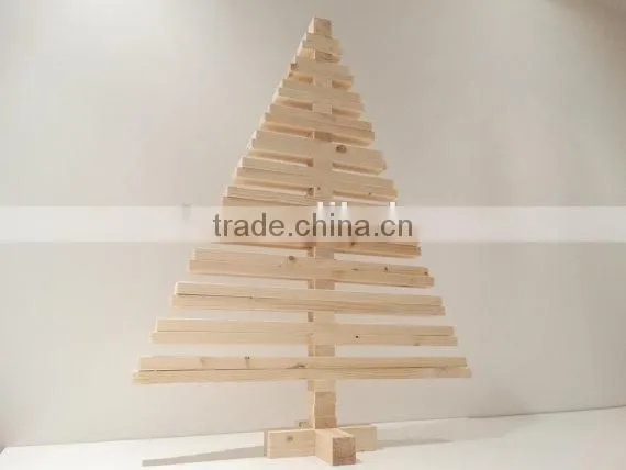 Wooden Christmas Tree photo-2