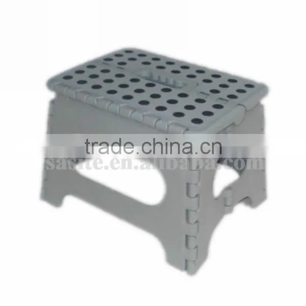Sturdy Kid's Folding Foot Stool for Camping photo-3