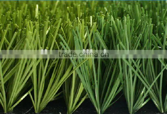 Artificial turf for football pitch
