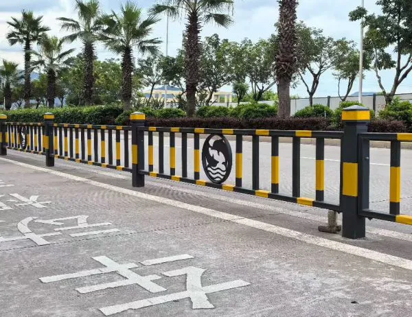 Powder Coated Municipal Guardrail, 3.0mm Thickness, 1.2m Height, UV Resistant, RAL 7047 Color, for City Streets photo-5