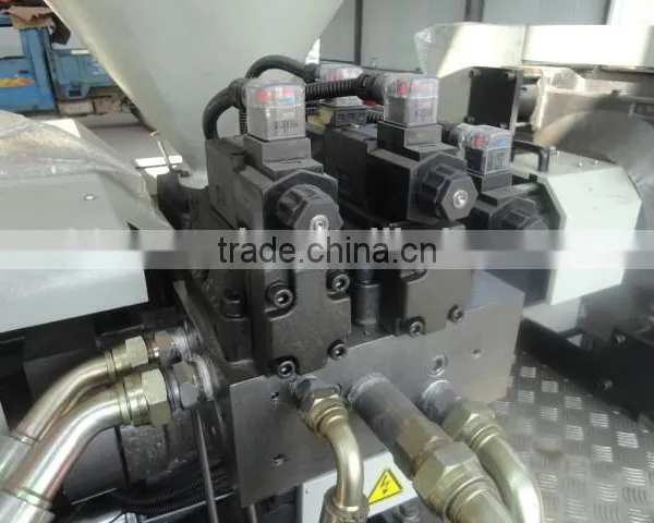 Low Cost Used Plastic Injection Molding Machine photo-2