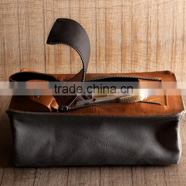 Dopp Kit Travel Canvas Pouch Toilet Pouch Leather Trim photo-2