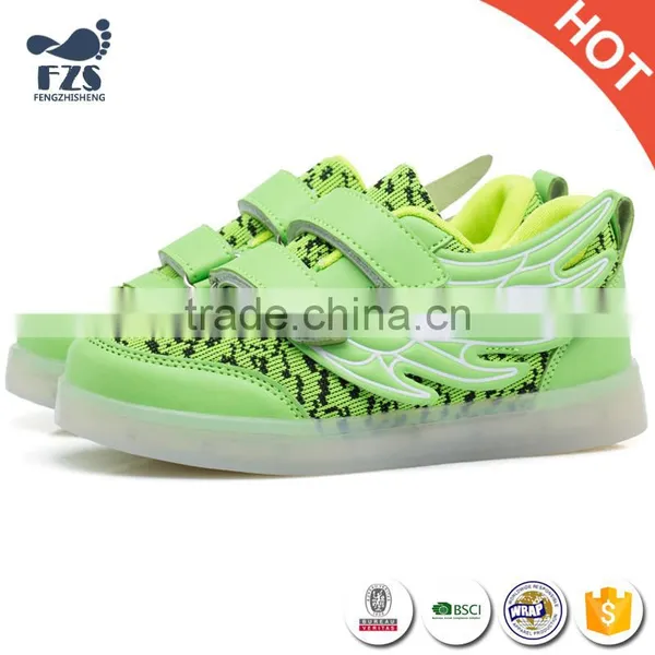 Hot Selling 2017 LED Kids Yeezy Light Shoes Glowing Flashing Shoes photo-2