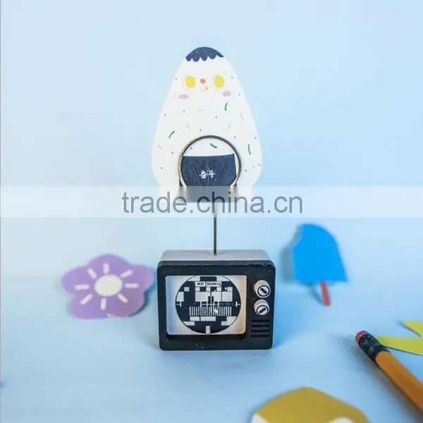 Novel Cute Clock Camera TV Telphone Shape Name Card Paper Photo Clips Stand Holder Resin Craft for Logo Custom photo-5