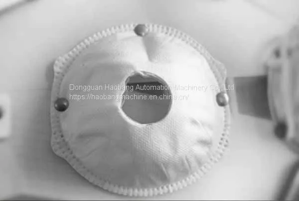 Valve Punching Mask Machine photo-3