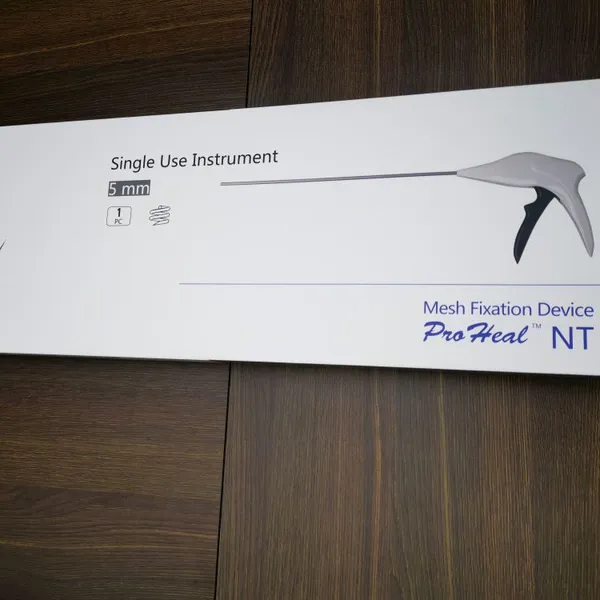 Disposable Titanium Surgical Mesh Fixation Hernia Tacker for Hernia Repair photo-3