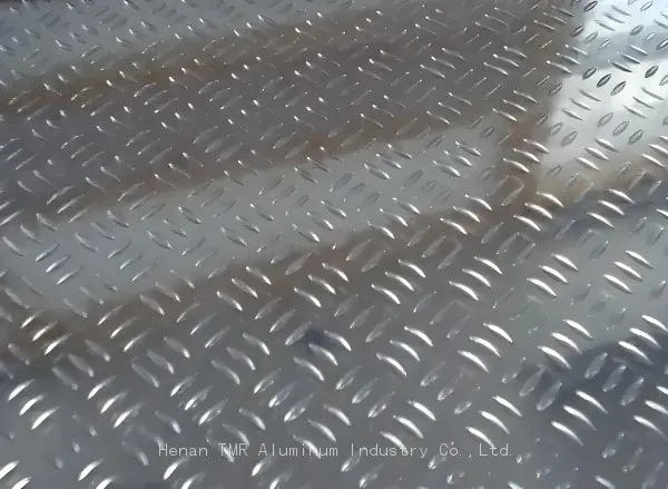1100 3-Bar Aluminum Tread Plate - Lightweight & Corrosion-Resistant Anti-Slip Flooring