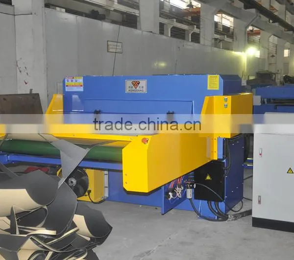 Auto-feeding Leather and Fabric Cutting Machine for Roll Materials photo-5