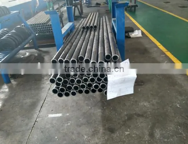 Seamless Polished Type SRB Steel Pipe photo-3