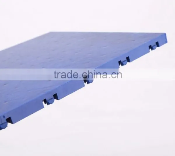 The Price of Plastic Carpet Suspended PP Interlocking Outdoor Floor Tile photo-4