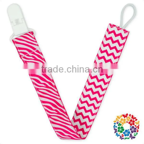 Green Narrow Chevron Ribbon White Plastic Pacifier Clips photo-5