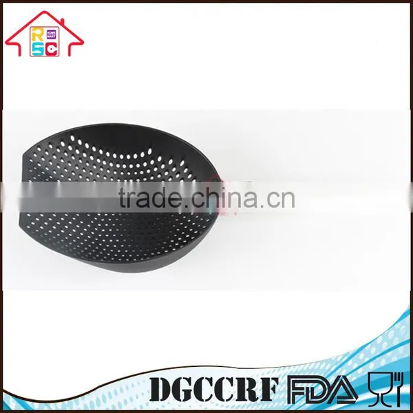 NBRSC Black Nylon Large Scoop Colander Vegetable Pasta Heat Resistant Strainer With Stainless Steel Handle photo-3