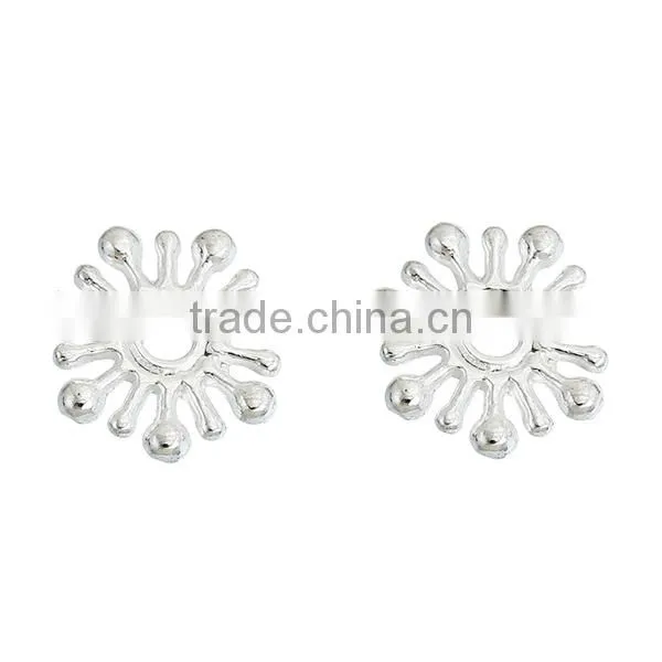 Wholesale Silver Plated Zinc Based Alloy Christmas Snowflake Metal Spacer Beads photo-3