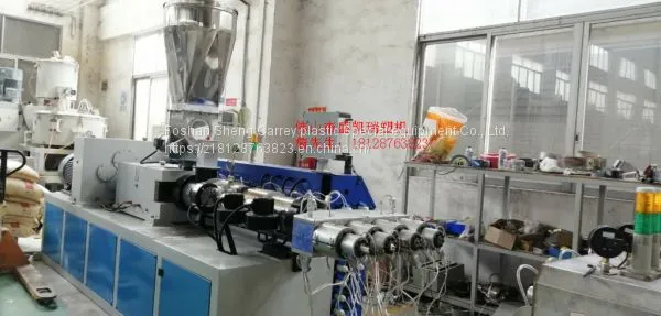 PVC Extruder Equipment With One Out and Four Pipes photo-4