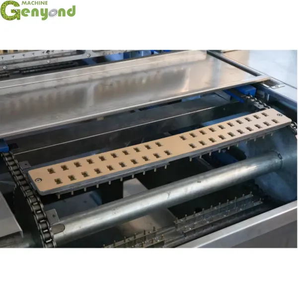 Jelly Sweet Gummy Bear Depositor Candy Make Machine Fabrication Small Production Line photo-4