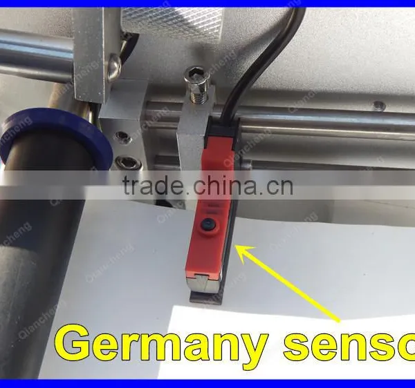 PLC Controlled Semi Automatic Labeling Machine,pet Bag Labeling Machine photo-2