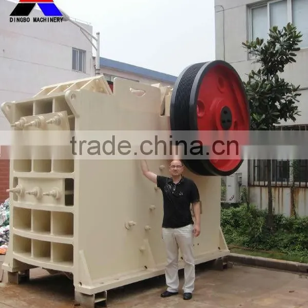 New Large Jaw Crusher for Industrial Sandstone and Building Materials