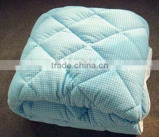 Short Plush Quilt