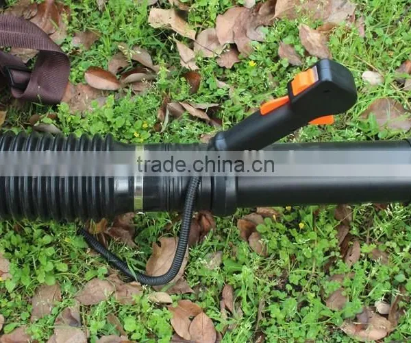 Best Quiet Engine 4-stroke Gas Blower for Cleaning Grass and Leaf photo-3