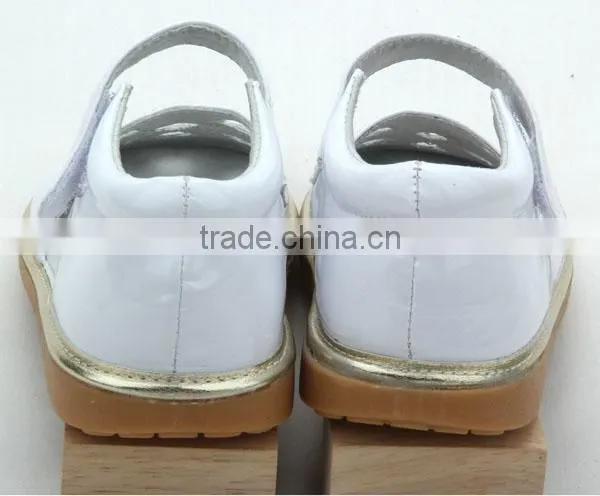 Squeaky Shoes Children Shoes for Girl Wholesale School Shoes photo-4