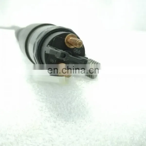 BOSCH Common Rail Injector 0 445 120 066(Made In China) for Deutz 04290986,Volvo Excavator EC290B photo-4