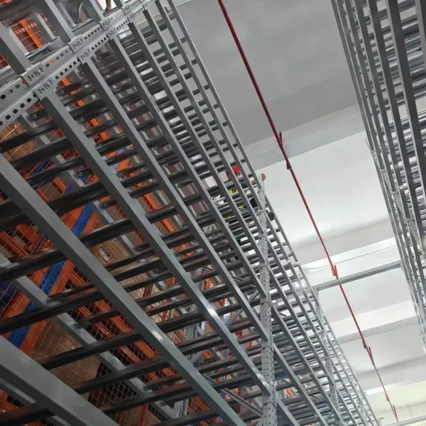 Customizable Steel Racking for Automated Warehouse Robots - Reliable Design