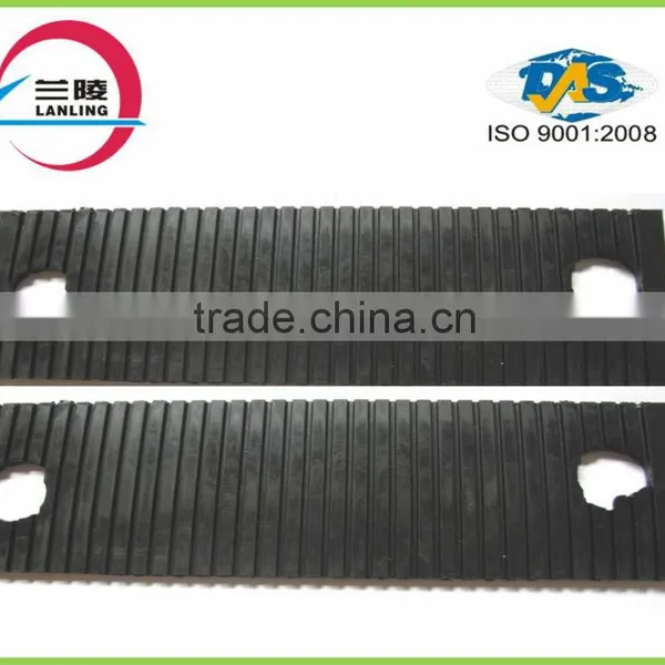 Loading Weight 60kg Grooved Railway Rubber Pad