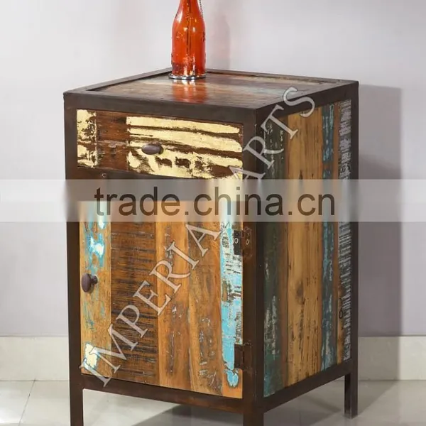 ANTIQUE IRON AND RECYCLE WOOD BED SIDE TABLE photo-2