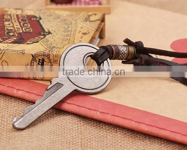 Rock Mens Retro Big Alloy Key Pendant Leather Necklace Jewelry Key Leather Necklace photo-3