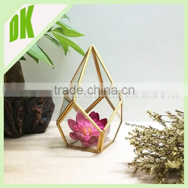 A~~ Air Plant Holder Sculpture Terrarium: Big Diamond Shape Geometric Hanger Planter>< Air Plant Glass Geometric Terrarium Gold photo-5
