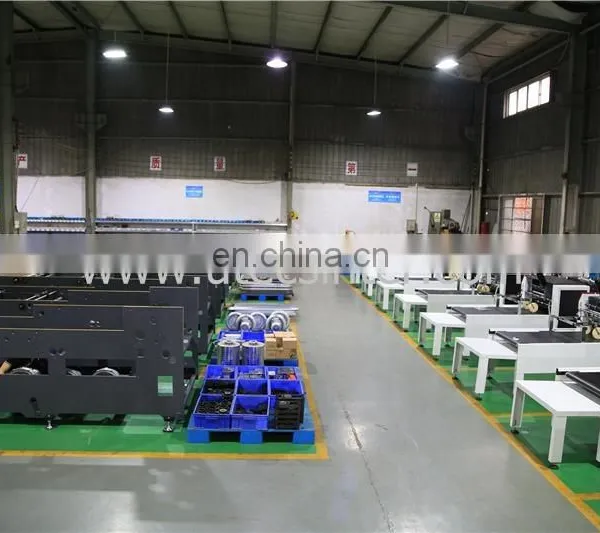 UTM650B Automatic Corrugated Carton Medicine Paper Box Window Patching Machine for T-shirt Garment Rotary Film Cut photo-5
