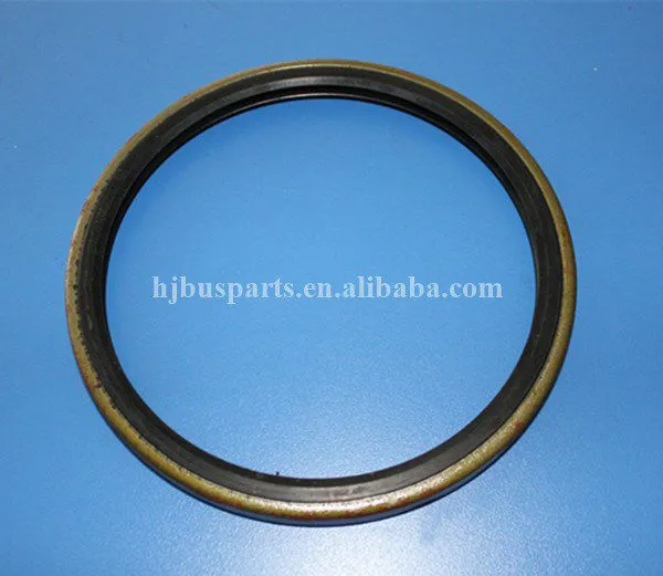 Best Products 3103-0043 Oil Seal Wheel Hub Unit ZK6808 Bus Parts Oil Seal photo-2